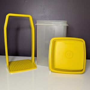 Vintage Tupperware Deli Keeper Pickle Keeper Yellow (1560-3, 1562-4, 1561-3)
